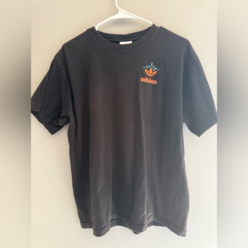 Adidas Mens Summer Wave Black Graphic T Shirt SZ LG Short Sleeve Crew Neck
